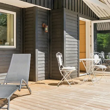 度假居 Antonie - 350m From The Sea By Interhome