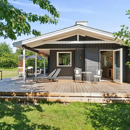 בית נופש Antonie - 350m From The Sea By Interhome *